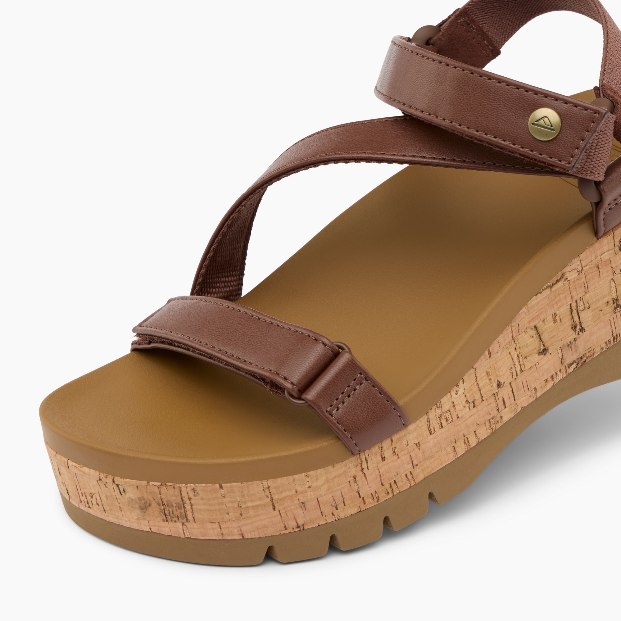 CJ6169_VISTA_HIGHER_LUNA_COCOA_CORK_DTL1_GB-2000x2000-1478e37.jpg