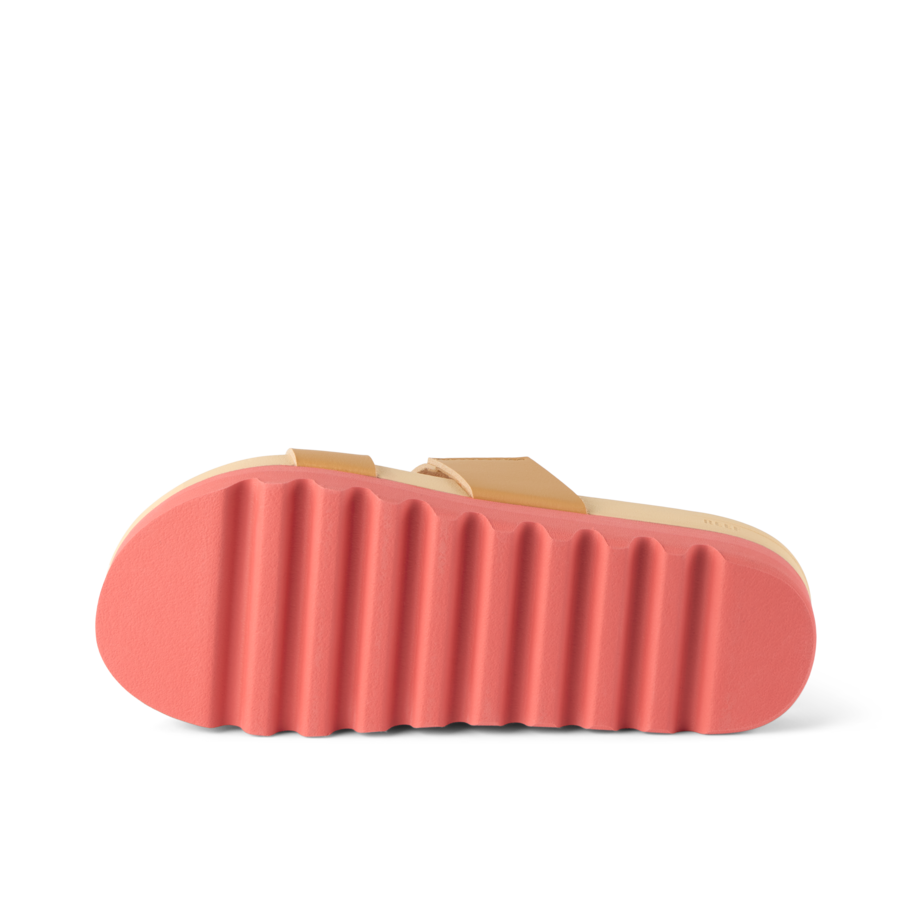 CJ6294_KIDS_VISTA_HIGH_CORAL_SUNSET_O_shadow-900x900-c4cc11b.png
