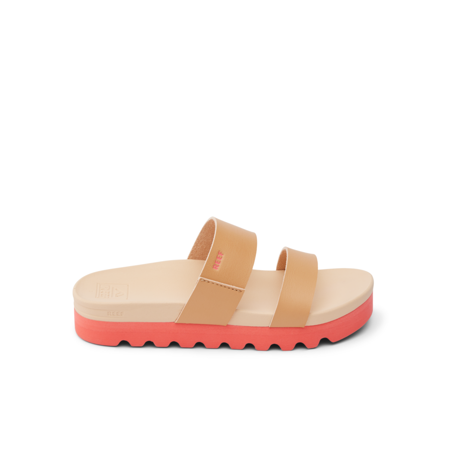 CJ6294_KIDS_VISTA_HIGH_CORAL_SUNSET_RS_shadow-900x900-c4cc11b.png
