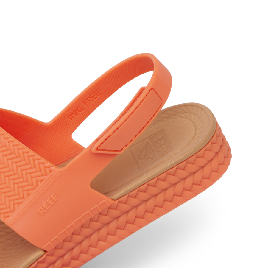 CJ7171_REEF_WATER_VISTA_ORANGE_RUST_DTL2_SHADOW-900x900-c4cc11b_1.png
