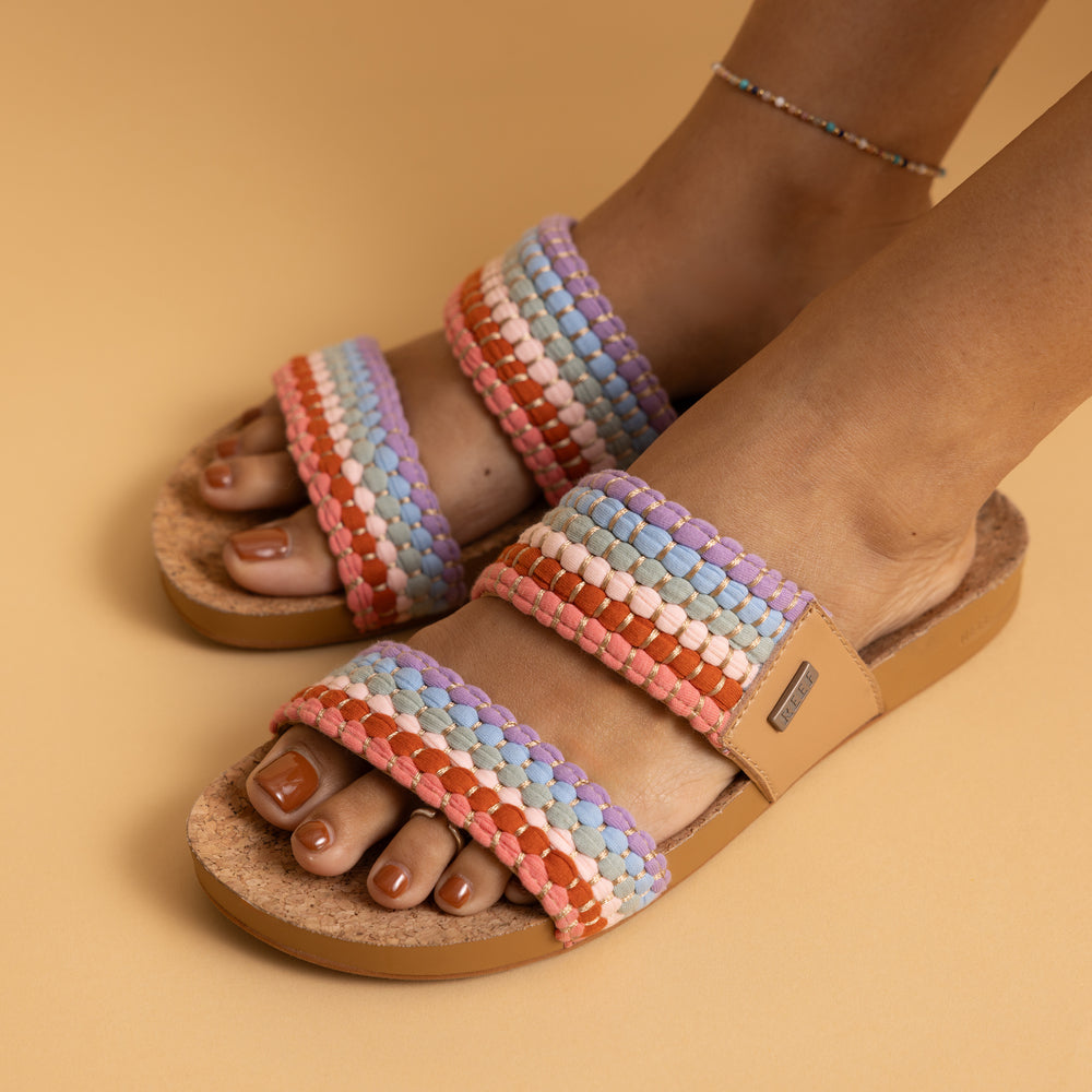 CJ7440_Vista_MULTI_TEXTILE_4875_1_2.jpg