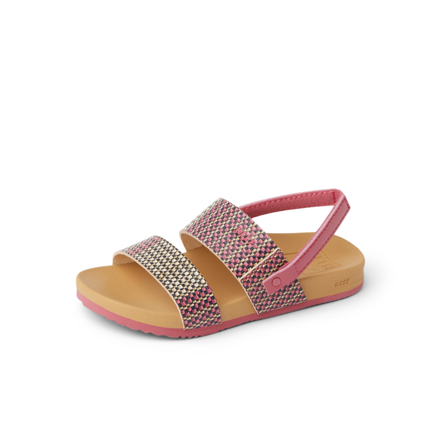 CJ8395_LITTLE_CUSHION_VISTA_RAFFIA_PINK_LS_SHADOW-900x900-c4cc11b.png