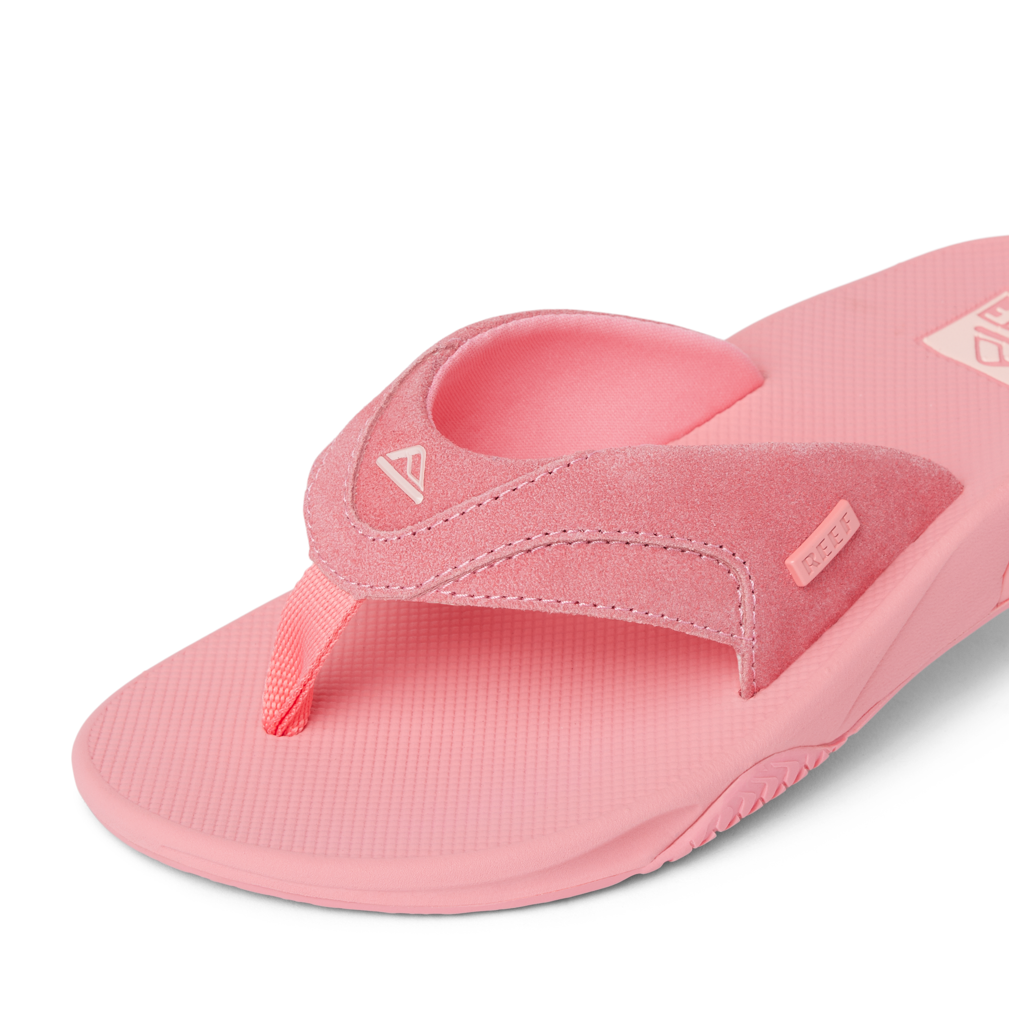 CJ8457_FANNING_SUEDE_STAWBERRY_PINK_DTL1.png