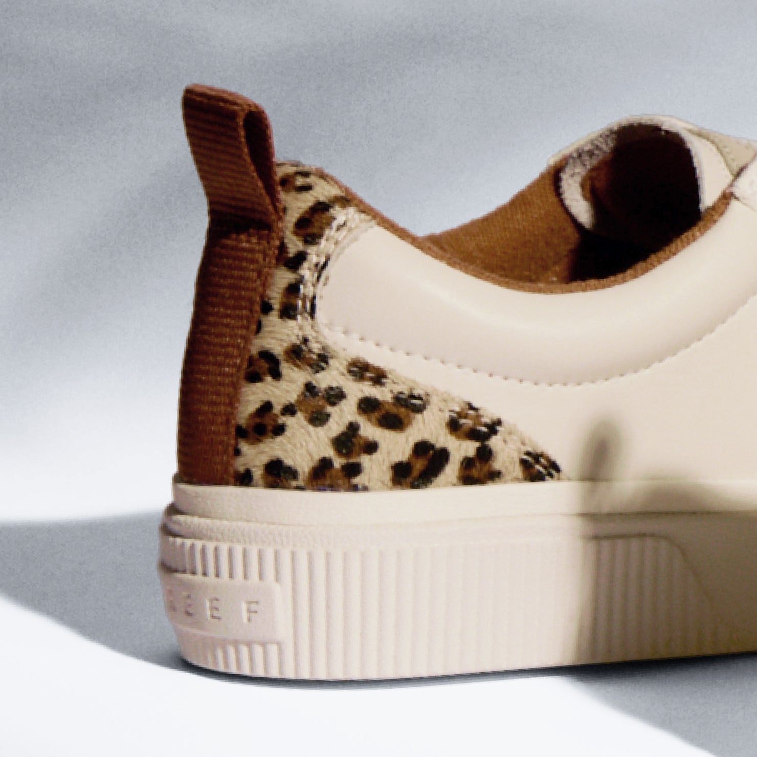 PDP-CJ7300_LAY_DAY_DAWN_LEOPARD_PRINT-PDPALT-3.jpg