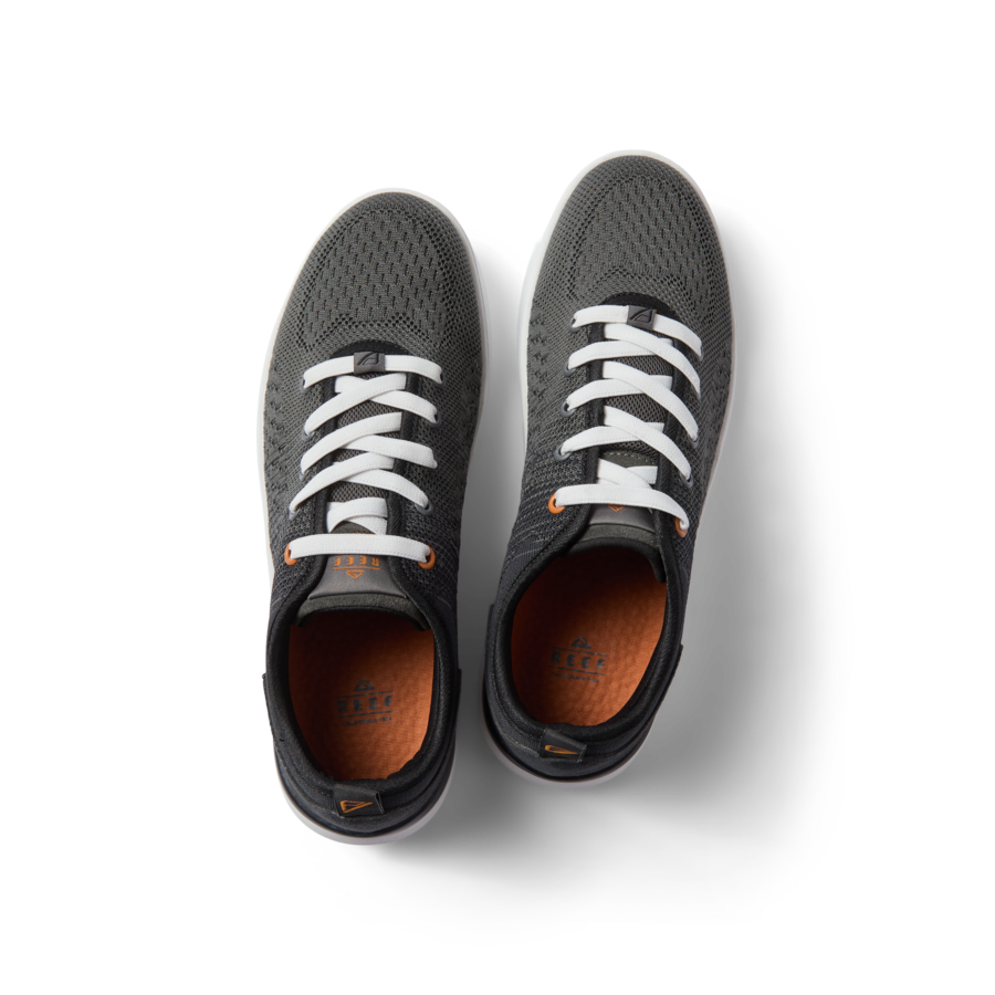 SWELLSOLENESOBLACKWHITECJ8421_3238-900x900-c4cc11b.png